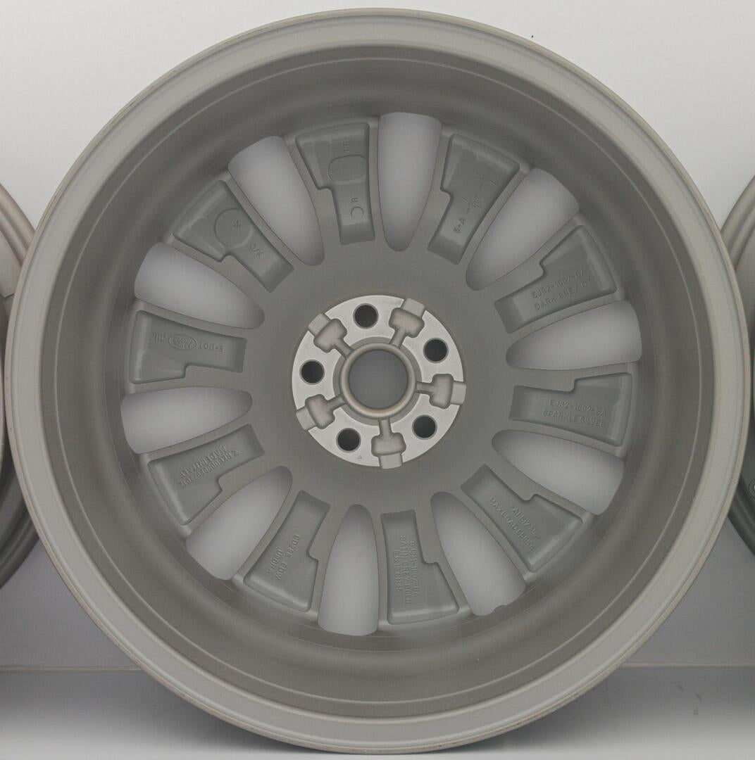 VPLVW0113