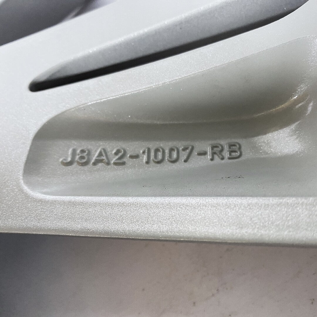 LR138064