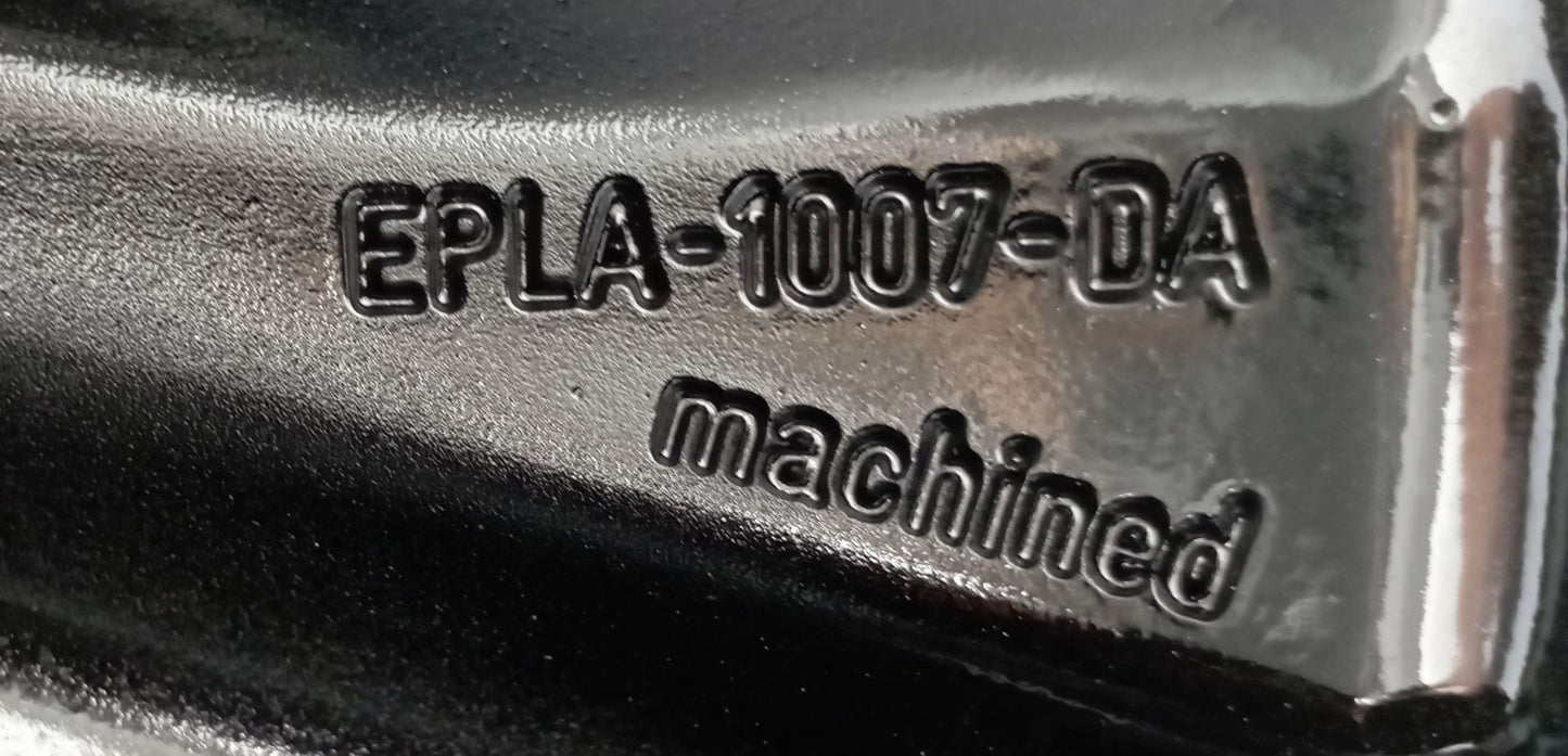 LR048832
