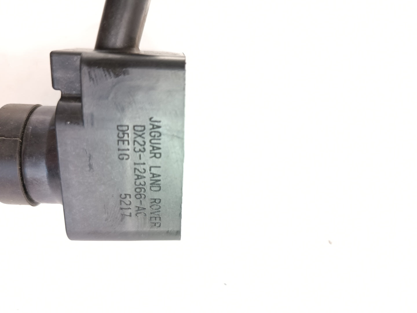 C2Z18619,LR035548