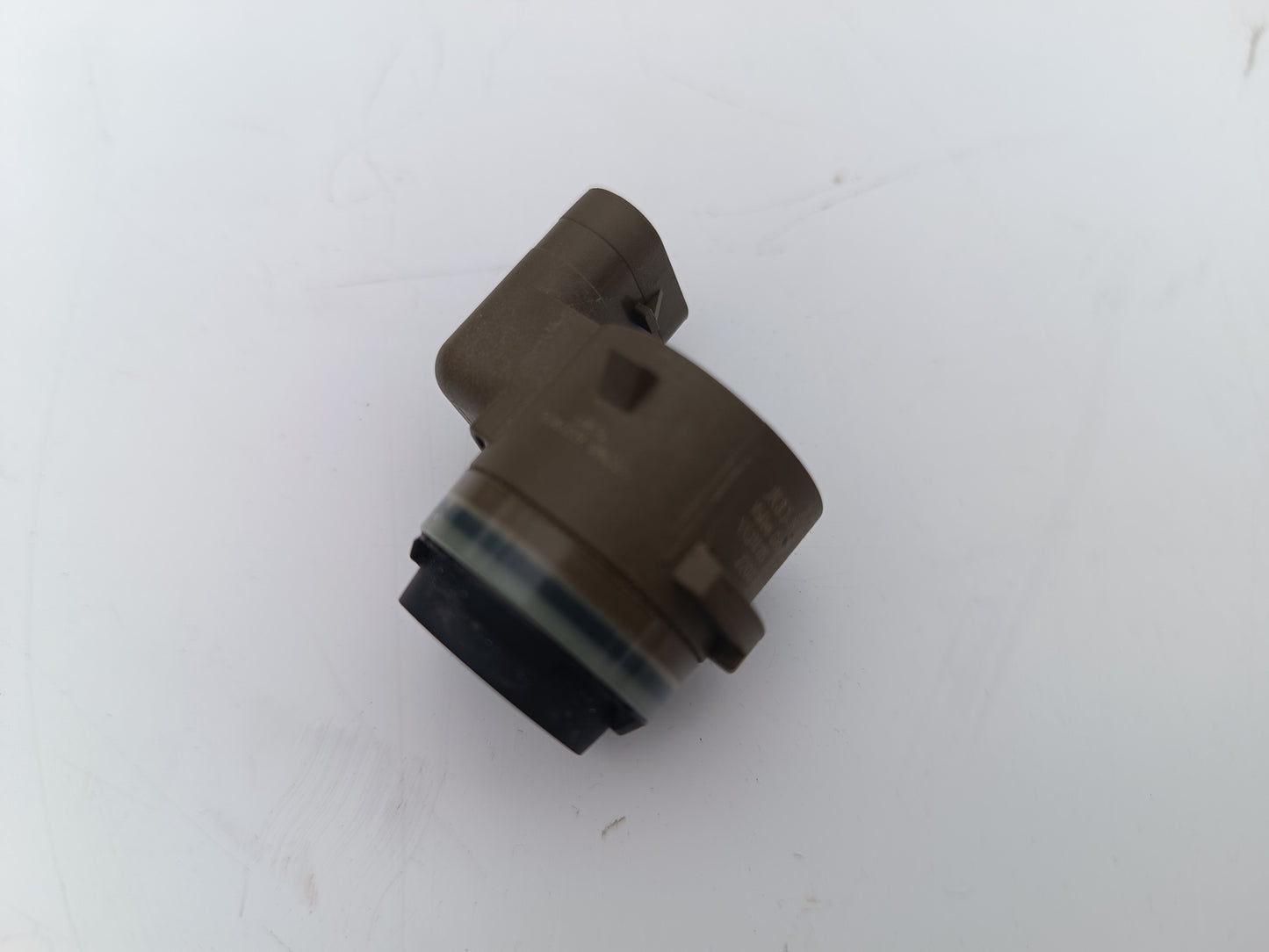 T4A17571,LR095414