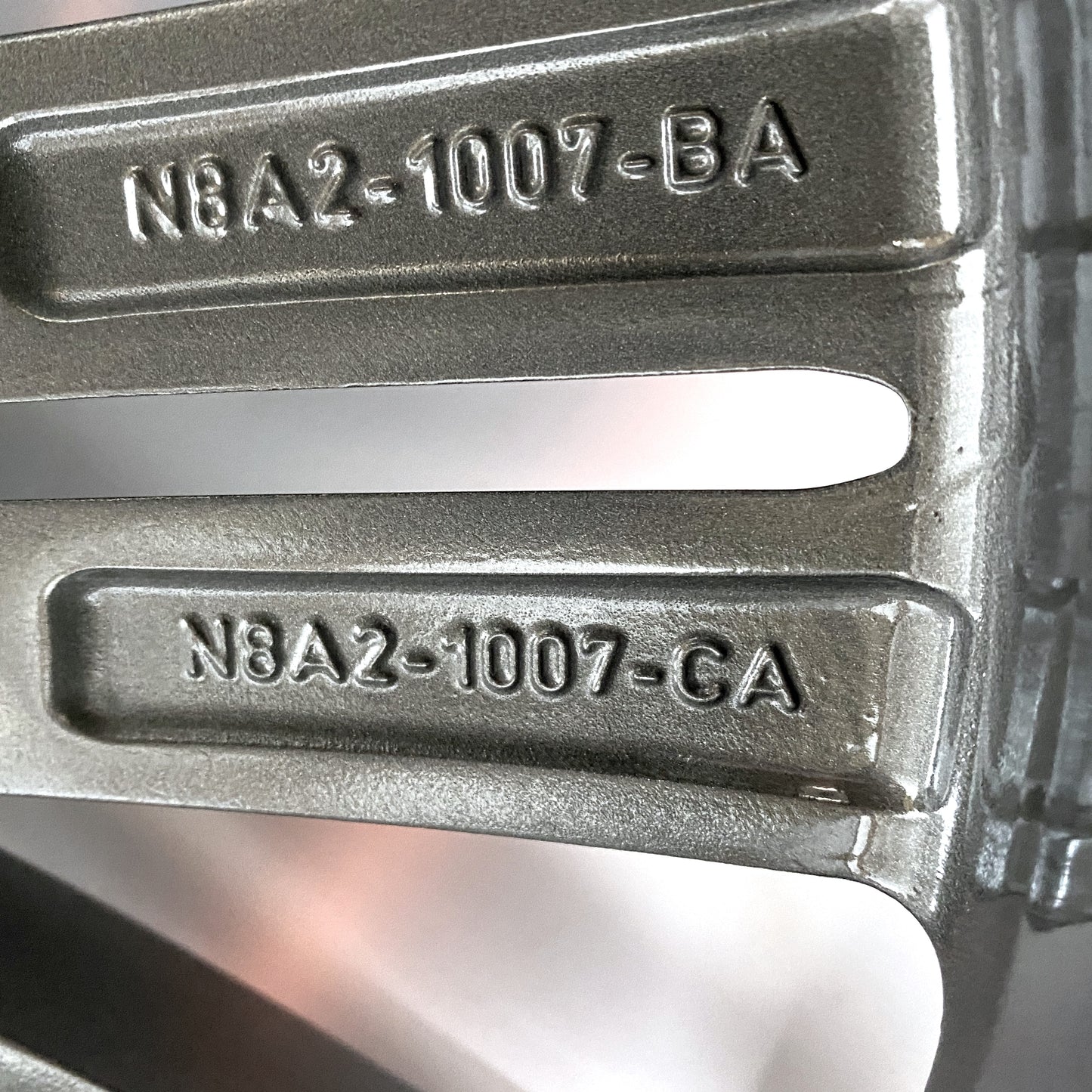 LR173860