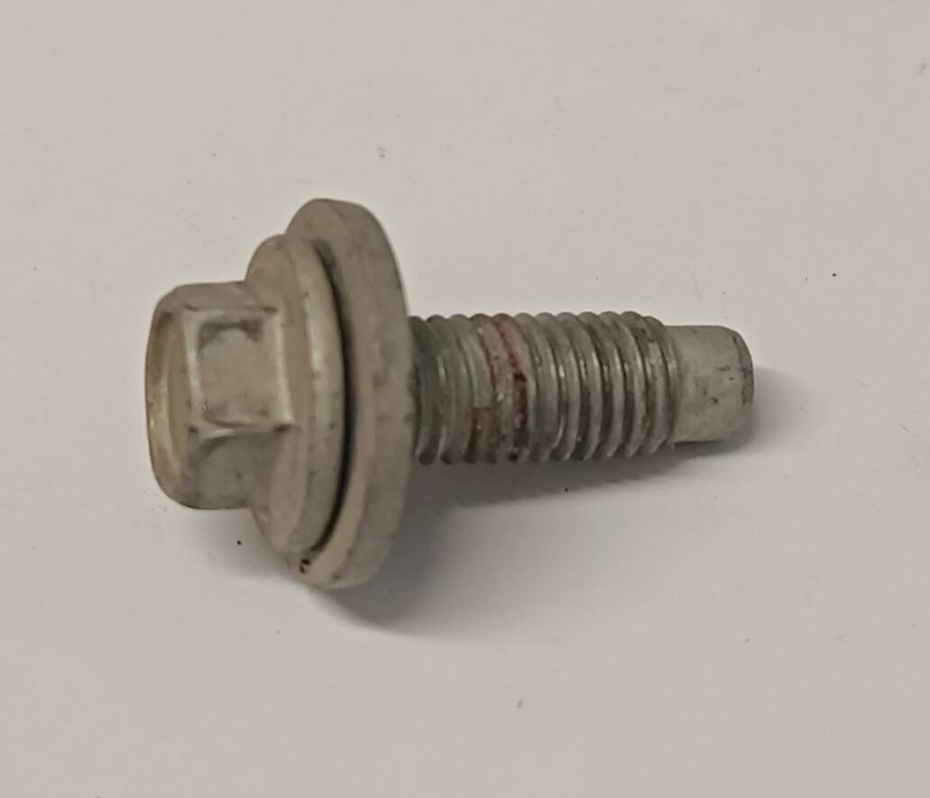 LR037935,C2P9403