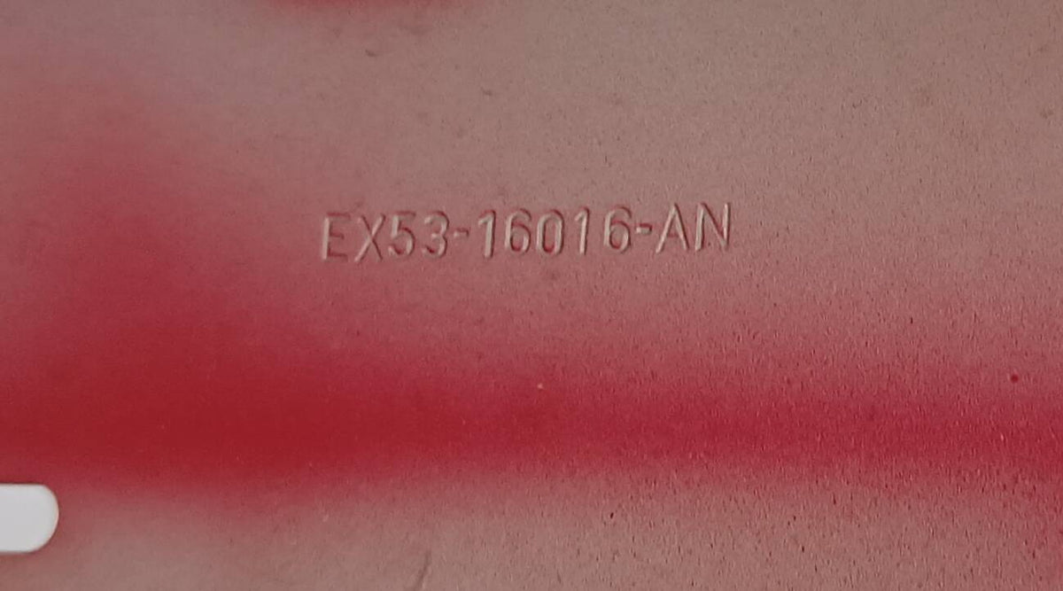 T2R8823