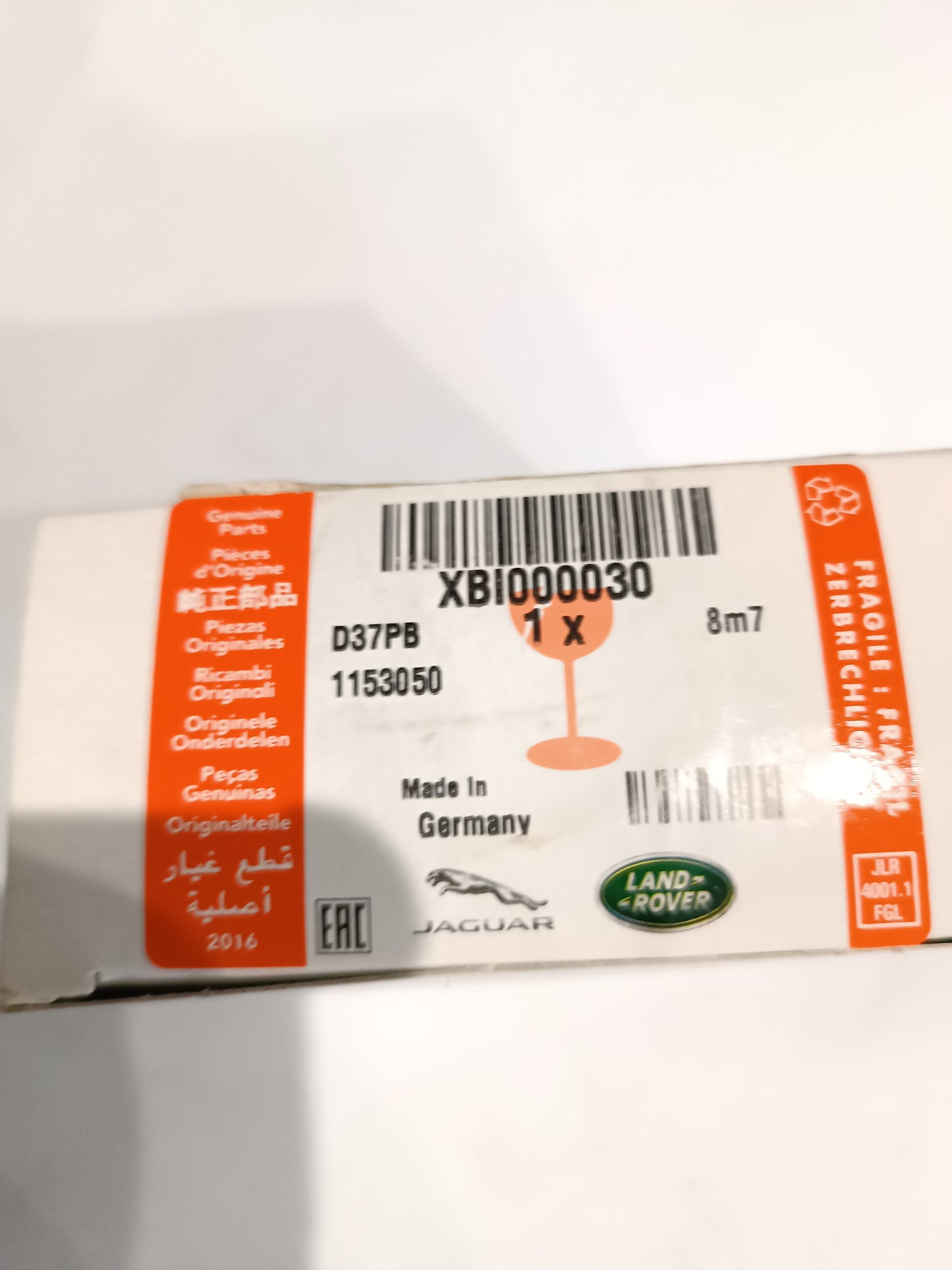 XBI000030