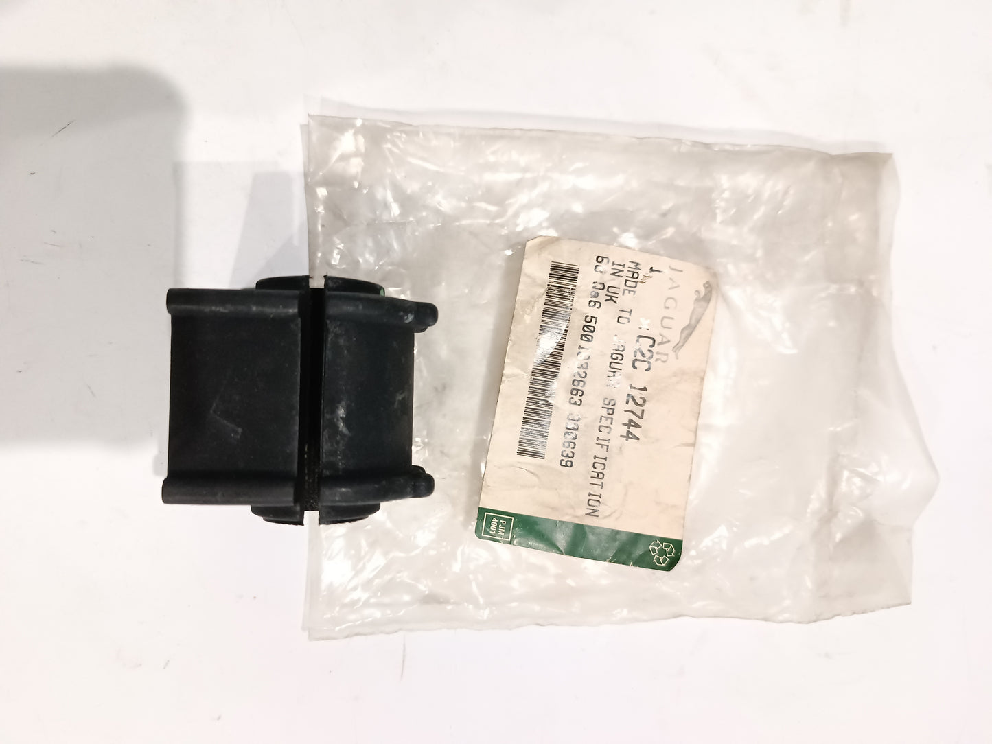 XR845062,C2C12744
