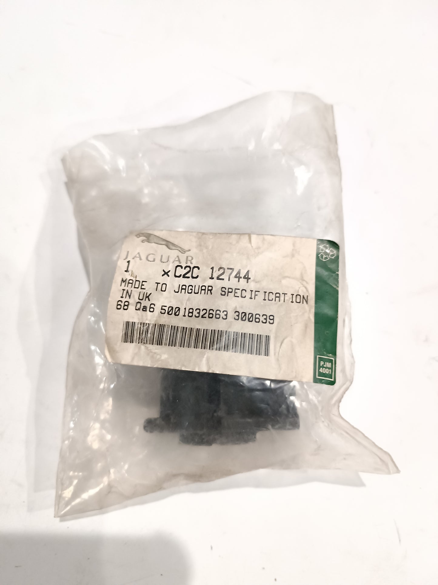 XR845062,C2C12744
