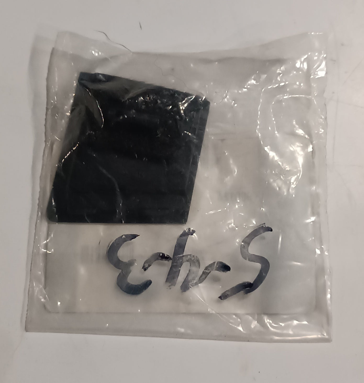 T2H9577