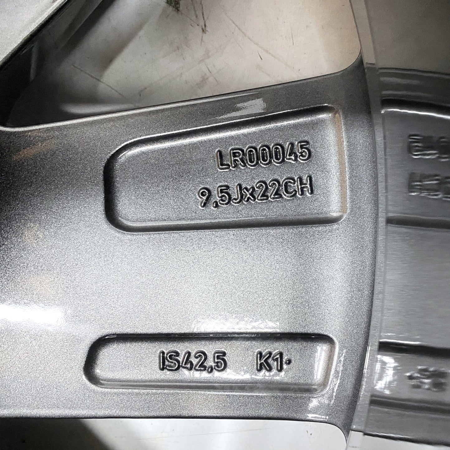 LR153240