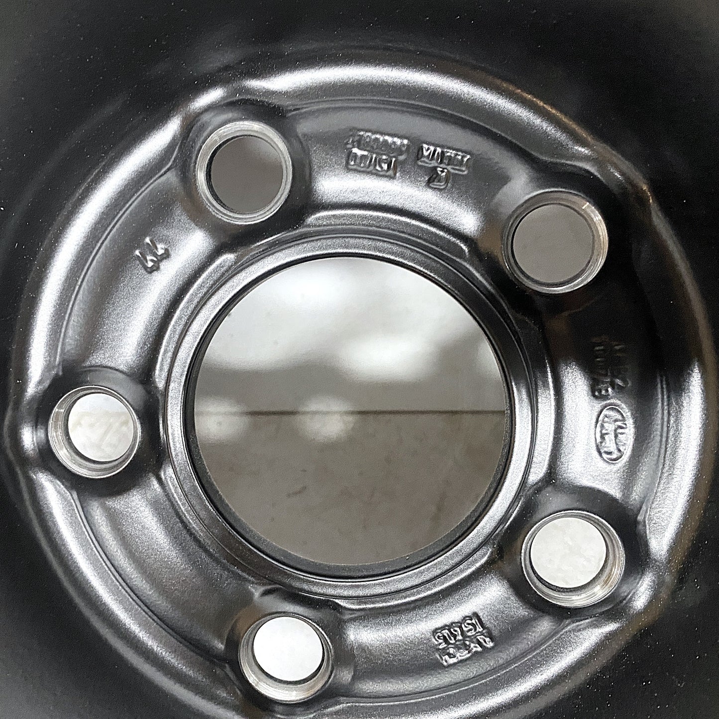 LR129100