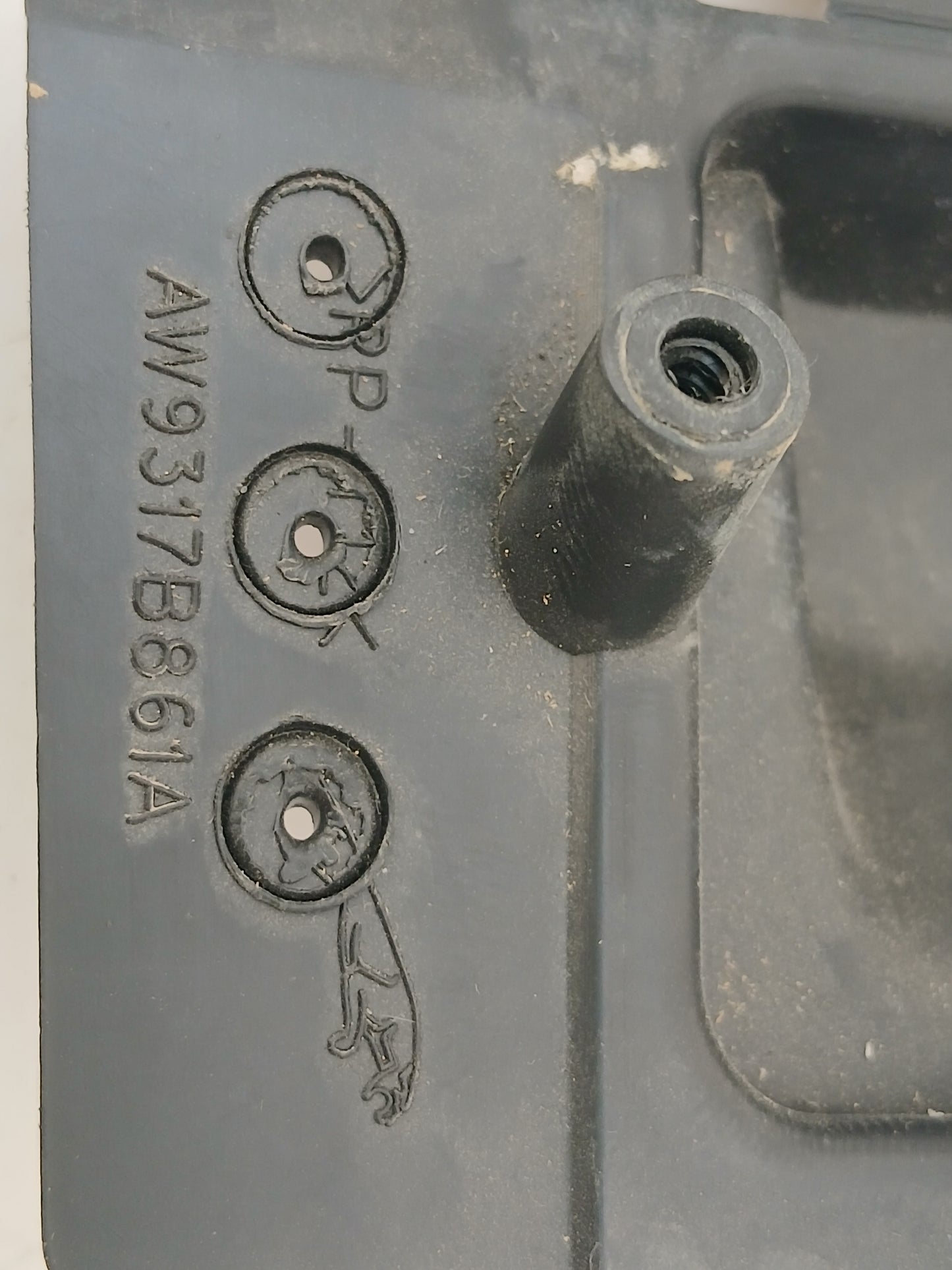AW9317B861A