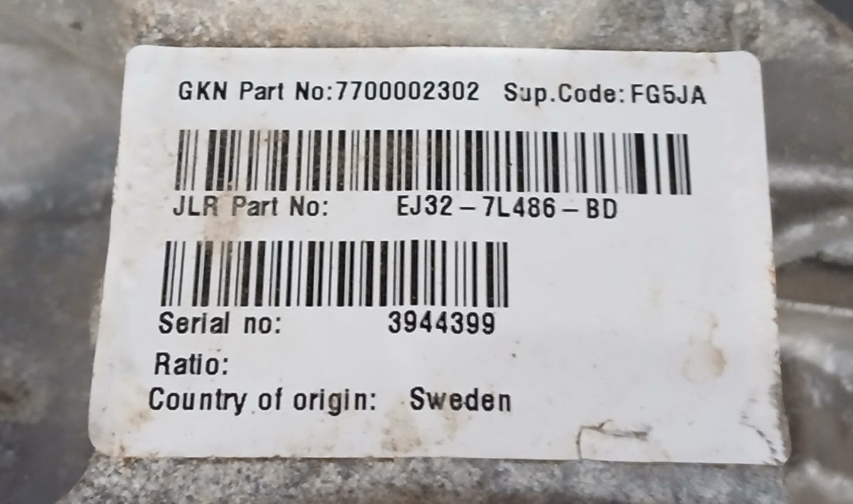 LR051075,J9C7803