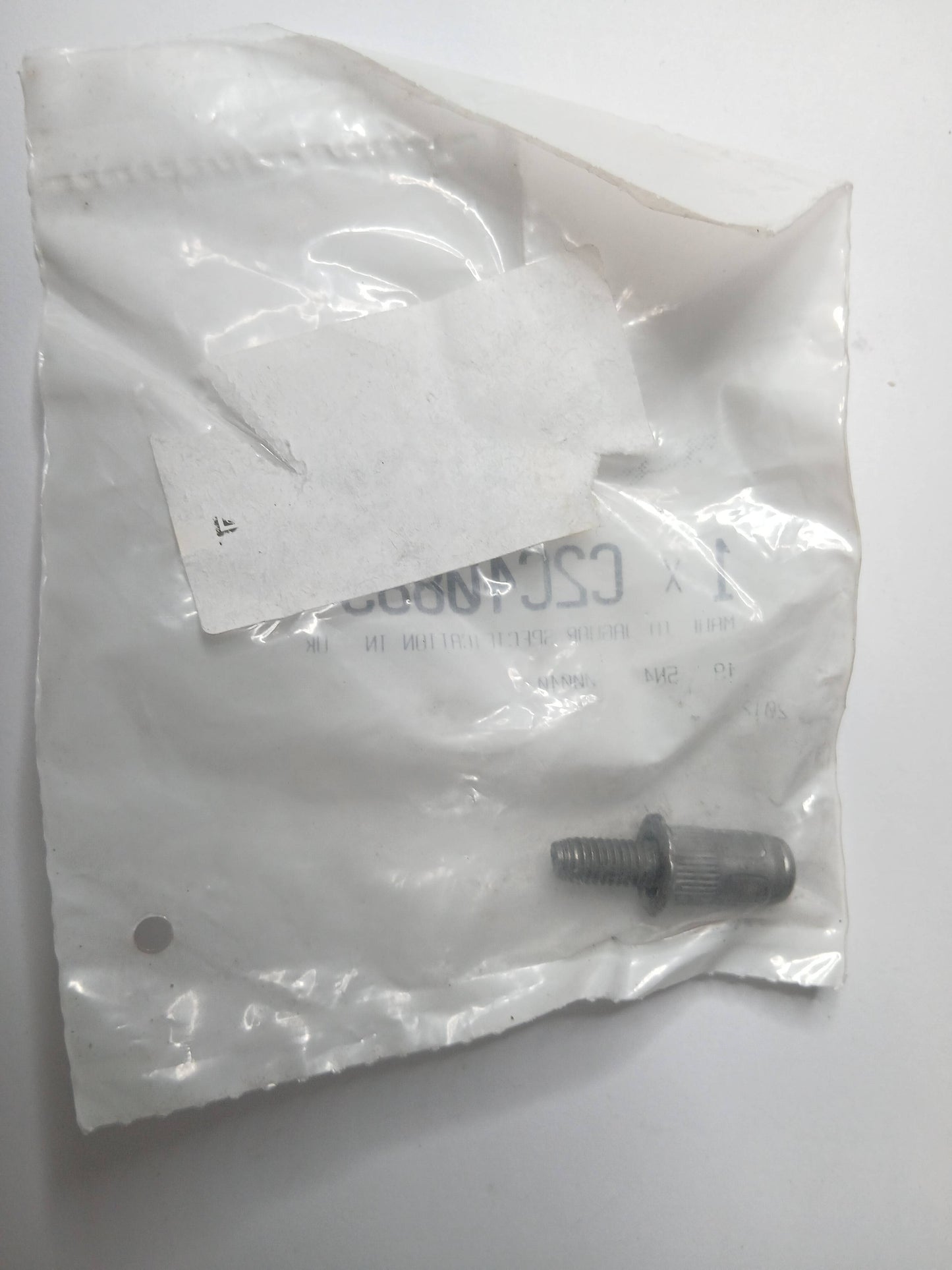 LR033007,C2C40883