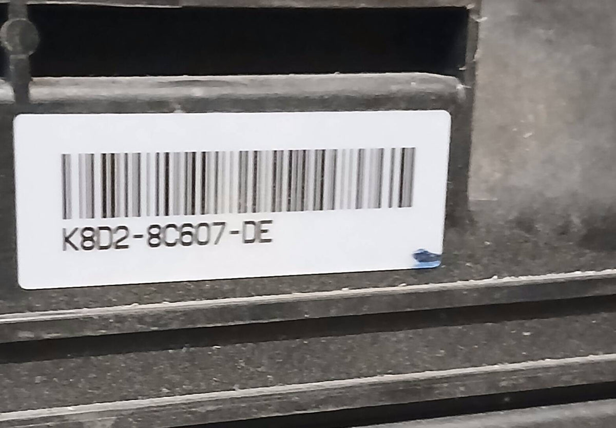 LR159943,LR144530,LR135877,J9C34700,J9C28593,J9C22815,104123744,104123592
