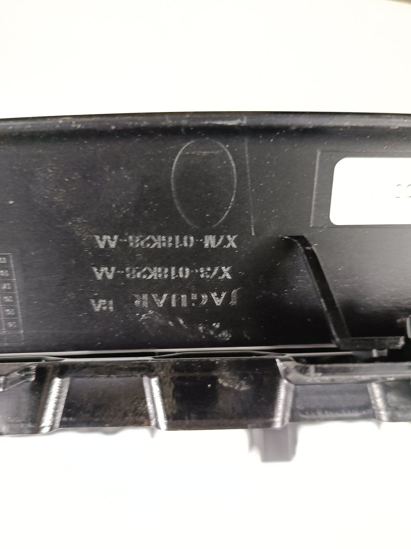 T4N5873