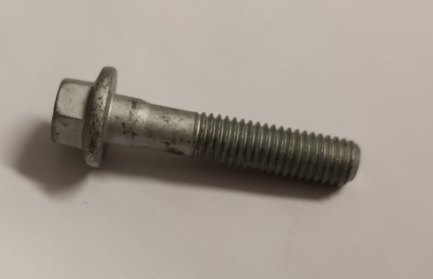 XR857901,FB108086