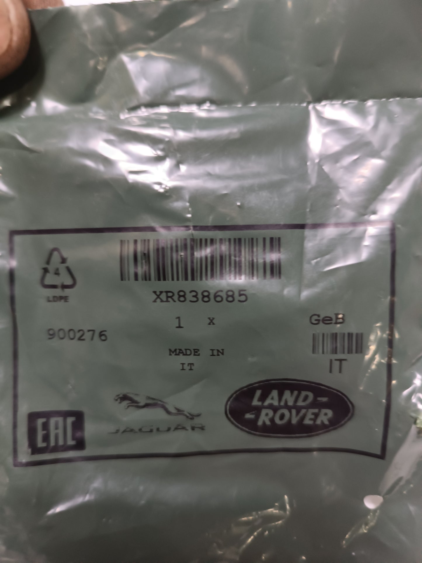 XR838685,LR000374