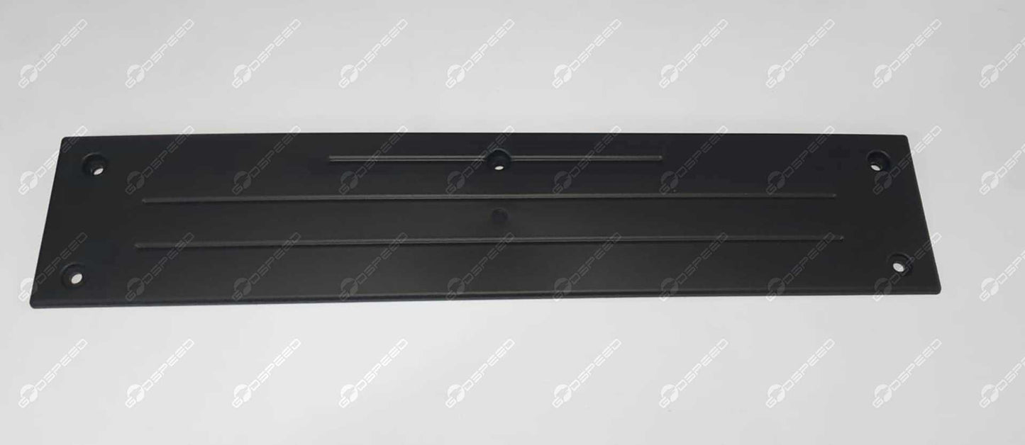 Ramka pod tablicę rejestracyjną, Nowe, przód, RR SPORT (L494) VELAR (L560), LR095349