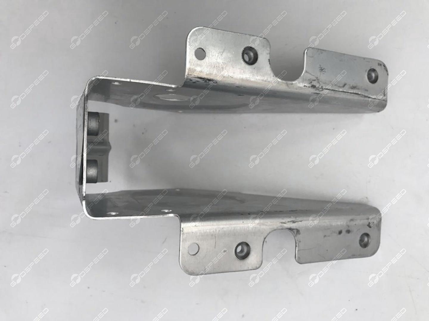 Mocowanie Uchwyt Błotnika Przód Prawo F-TYPE (X152) T2R12758 Nowe