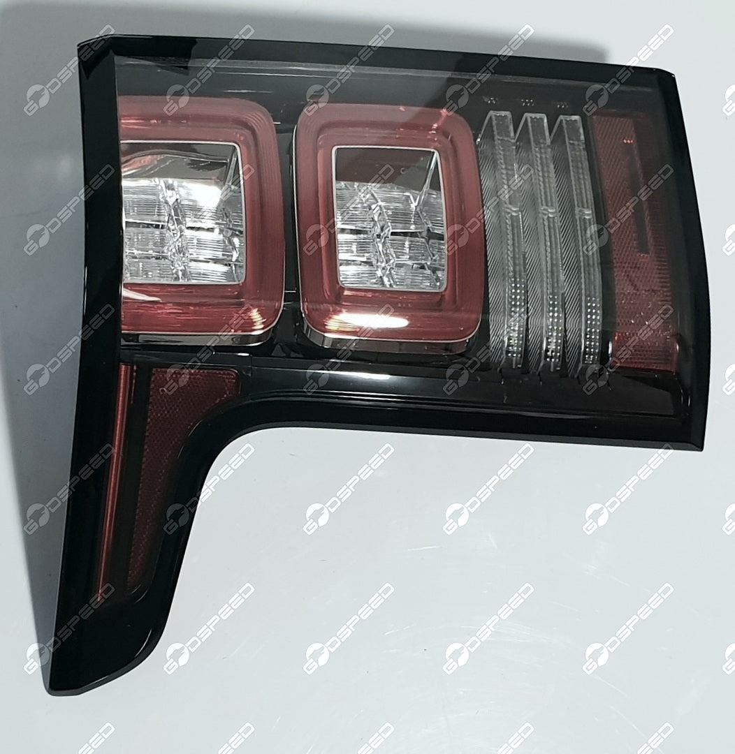 Lampa Tył W Błotnik Lhr RR Vogue LR061682