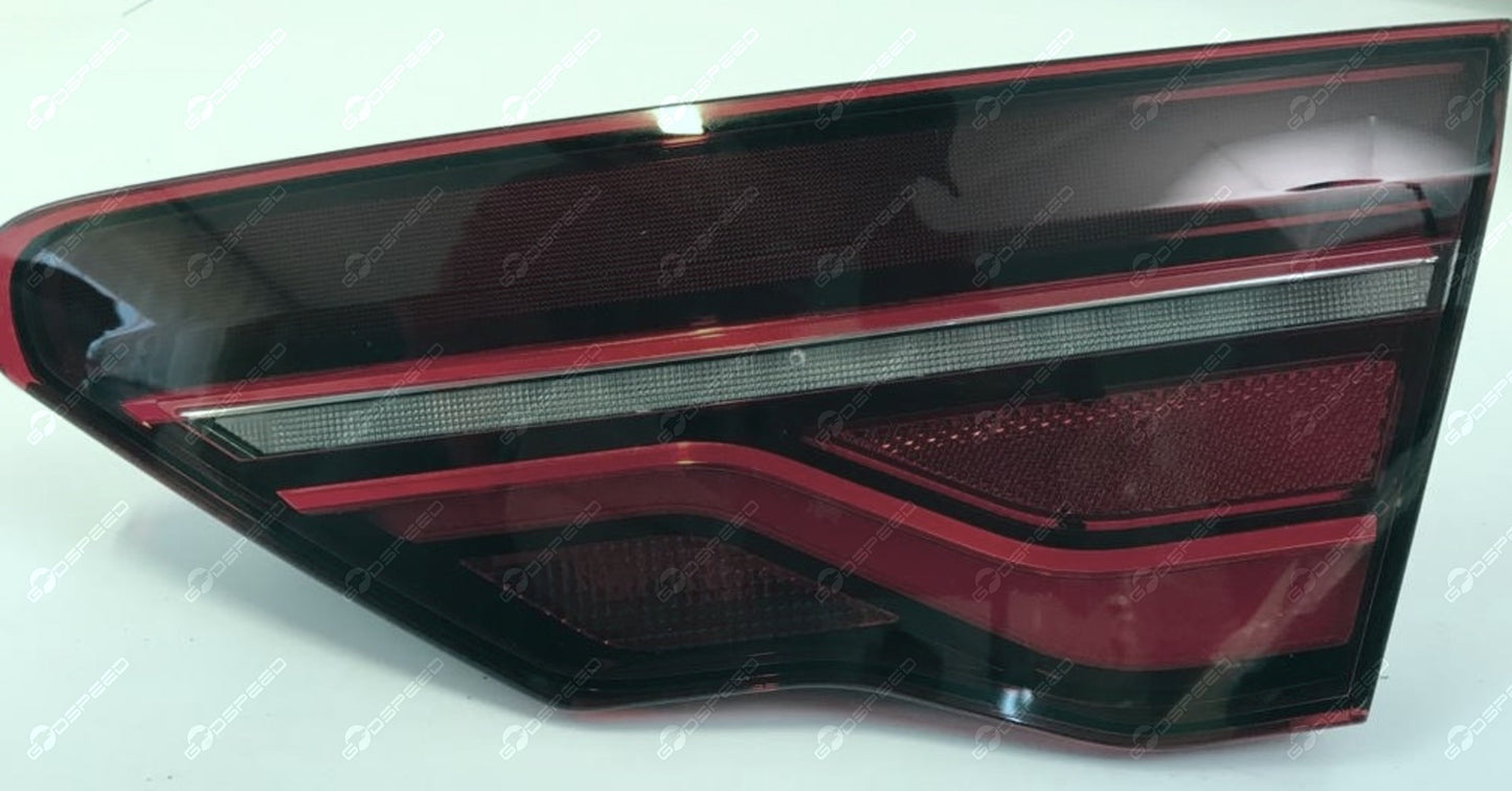 Lampa W Klapę Xe Lift T4N25431