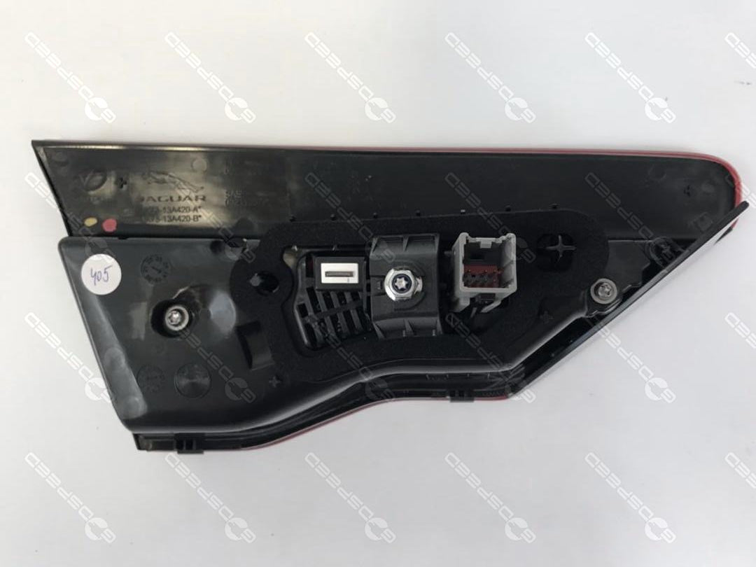 Lampa W Klapę Xe Lift T4N25431