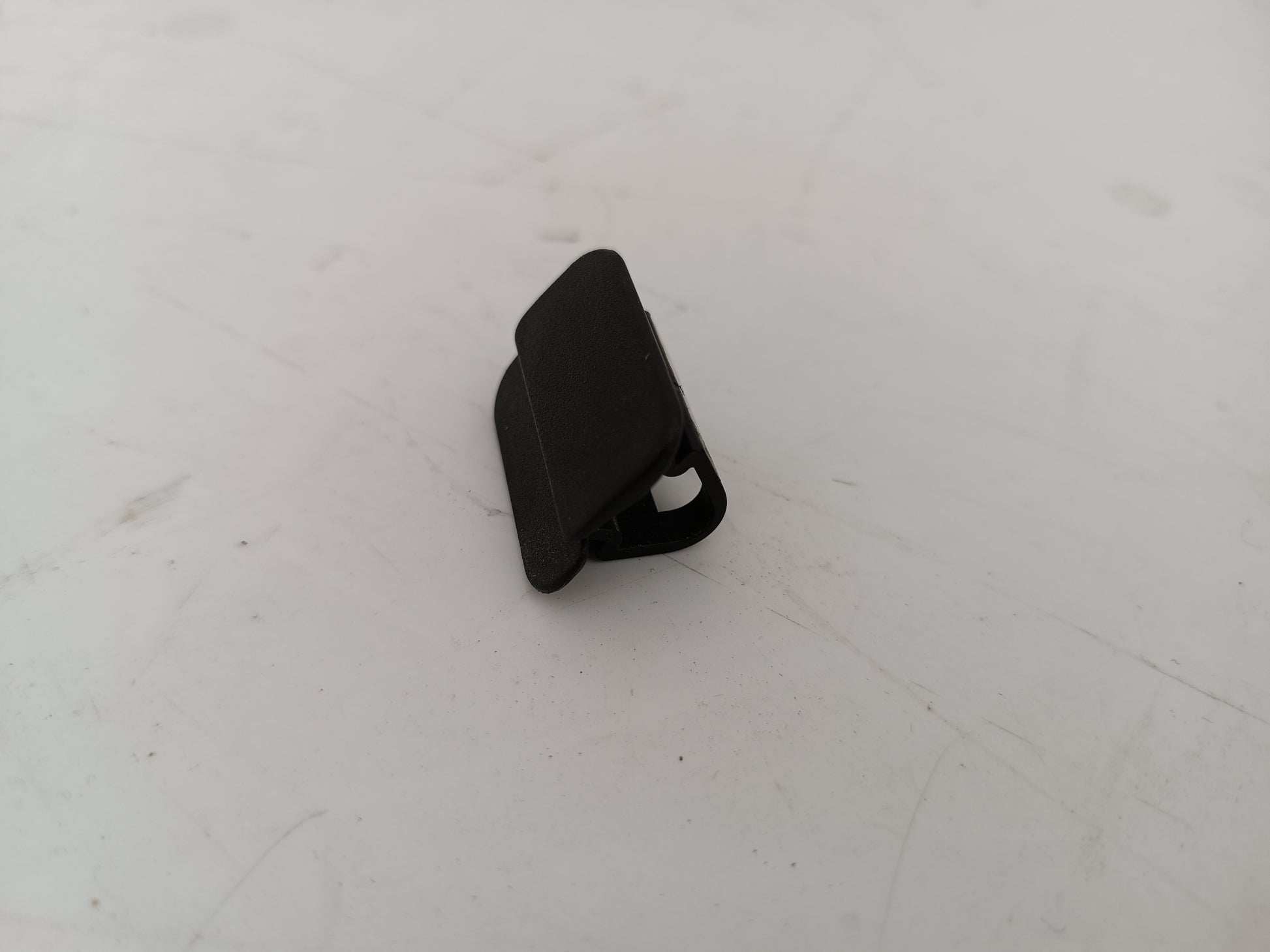 LR027039,C2C28479