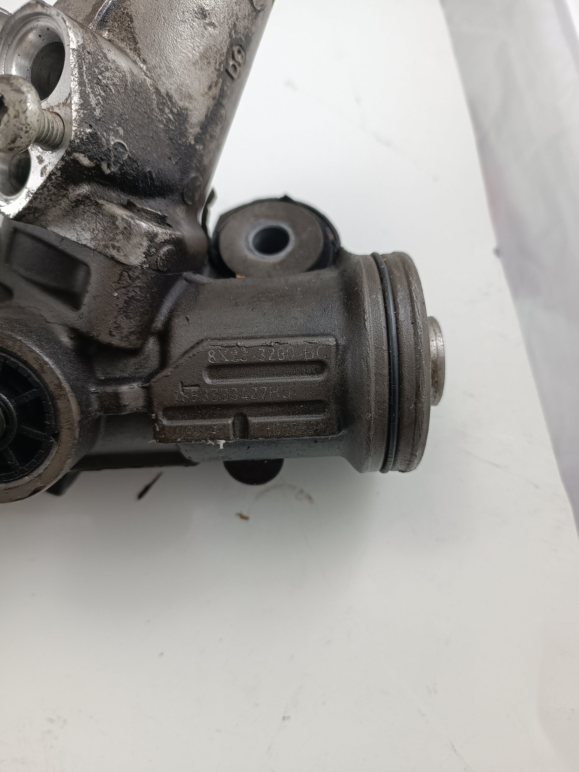 C2Z2215E,C2Z2215