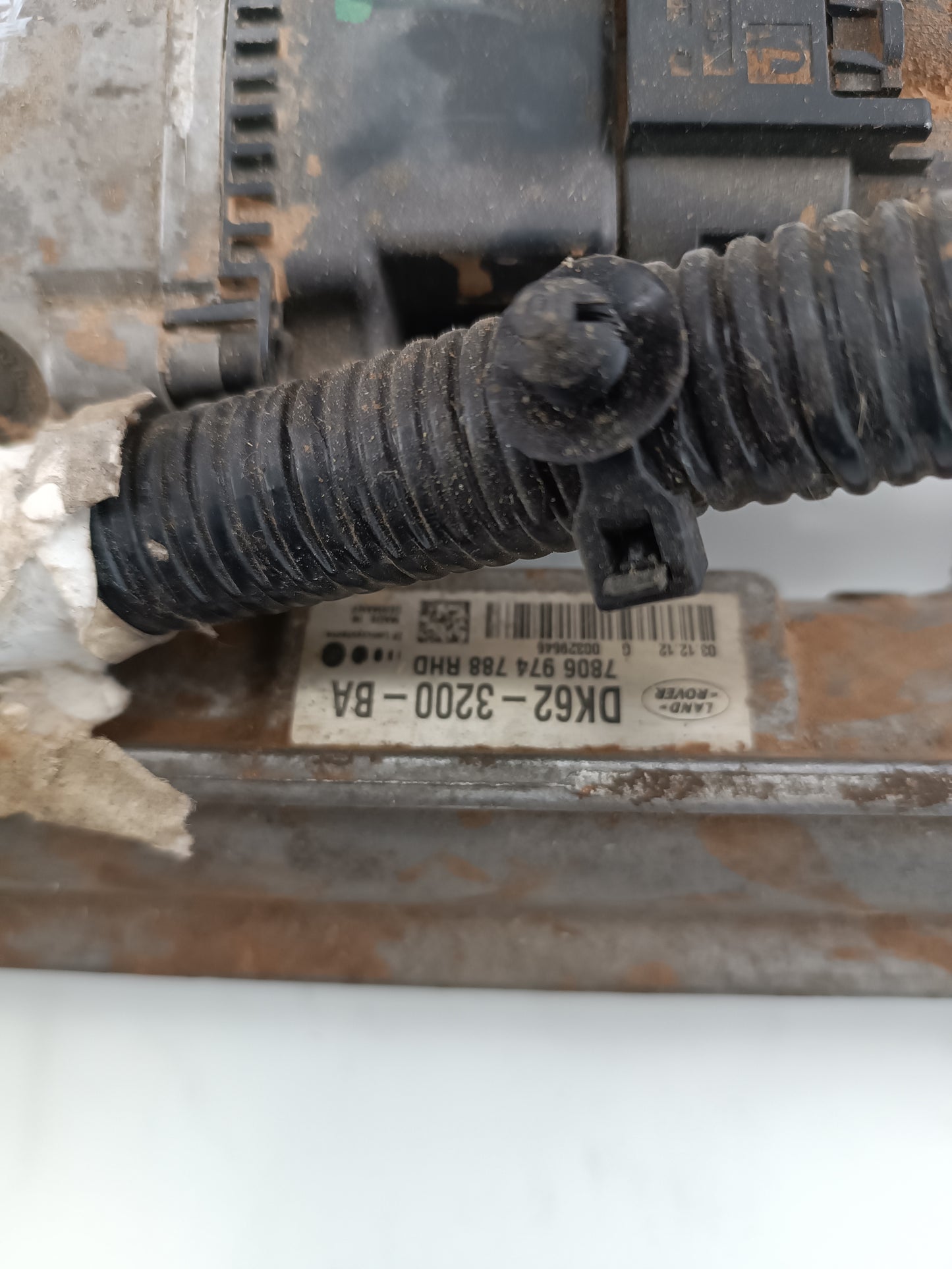 LR143426,LR092483,LR058381