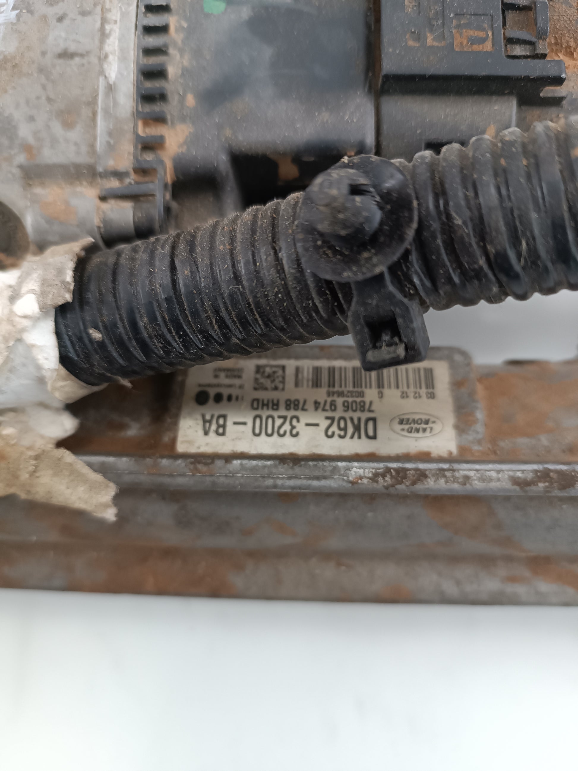 LR143426,LR092483,LR058381