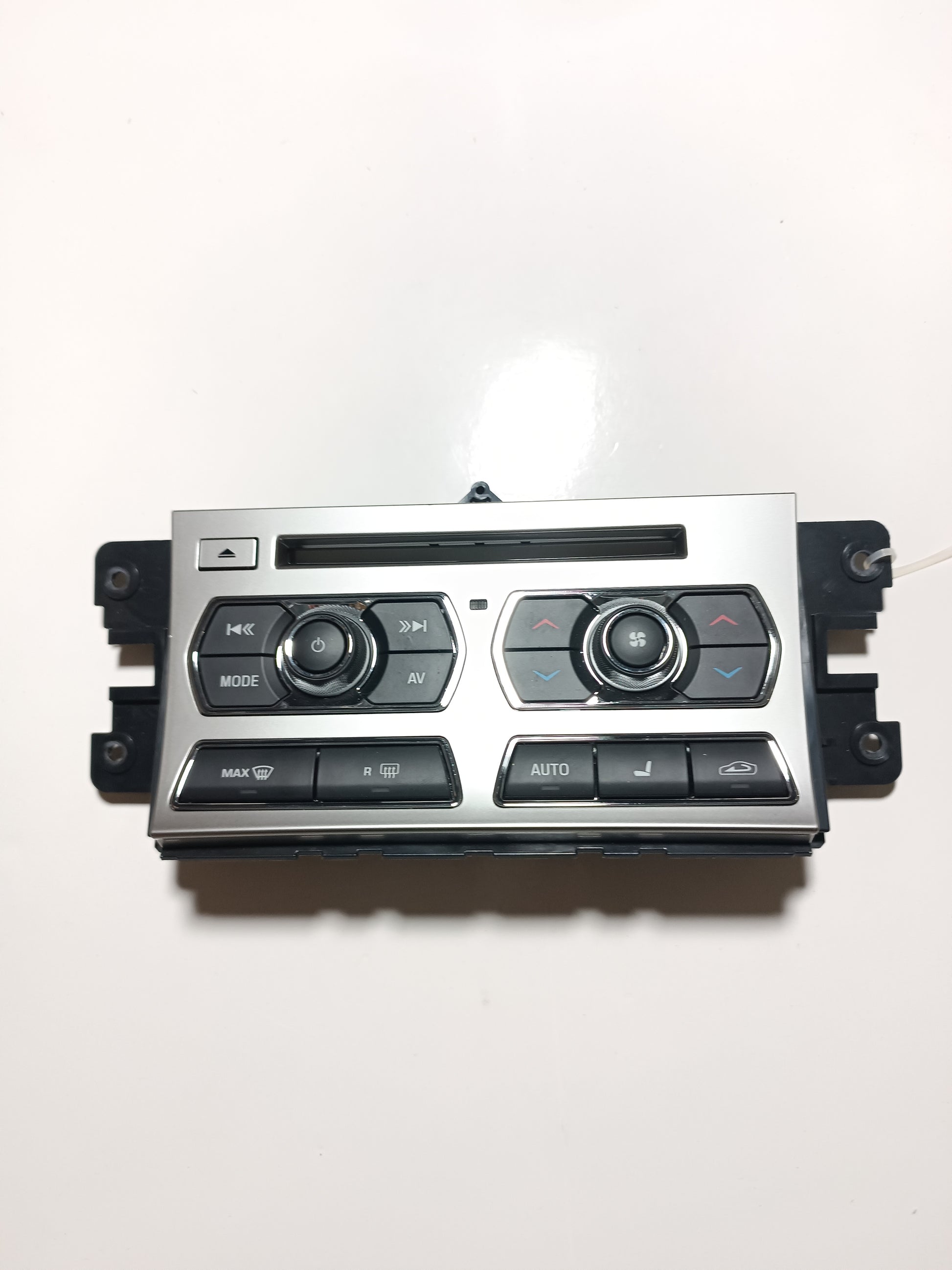 C2Z31215,C2Z15930