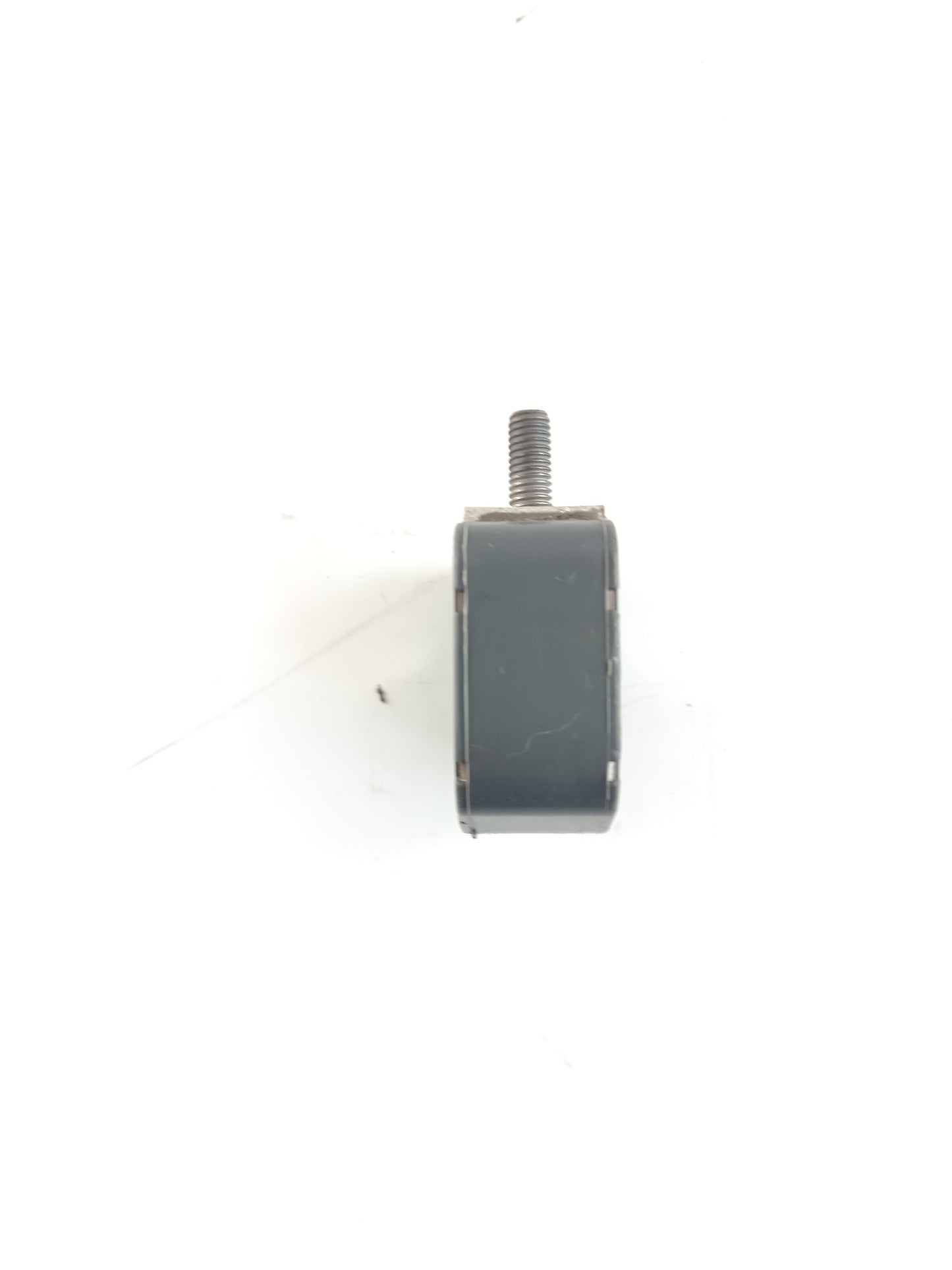 T4A16983,LR100224
