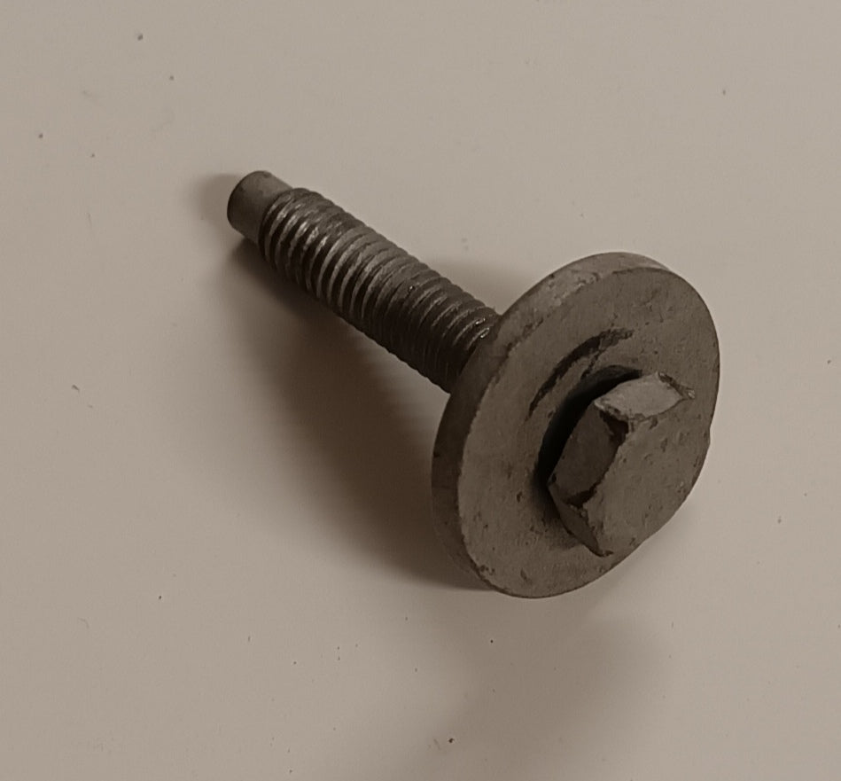 RYG500900,C2C30977