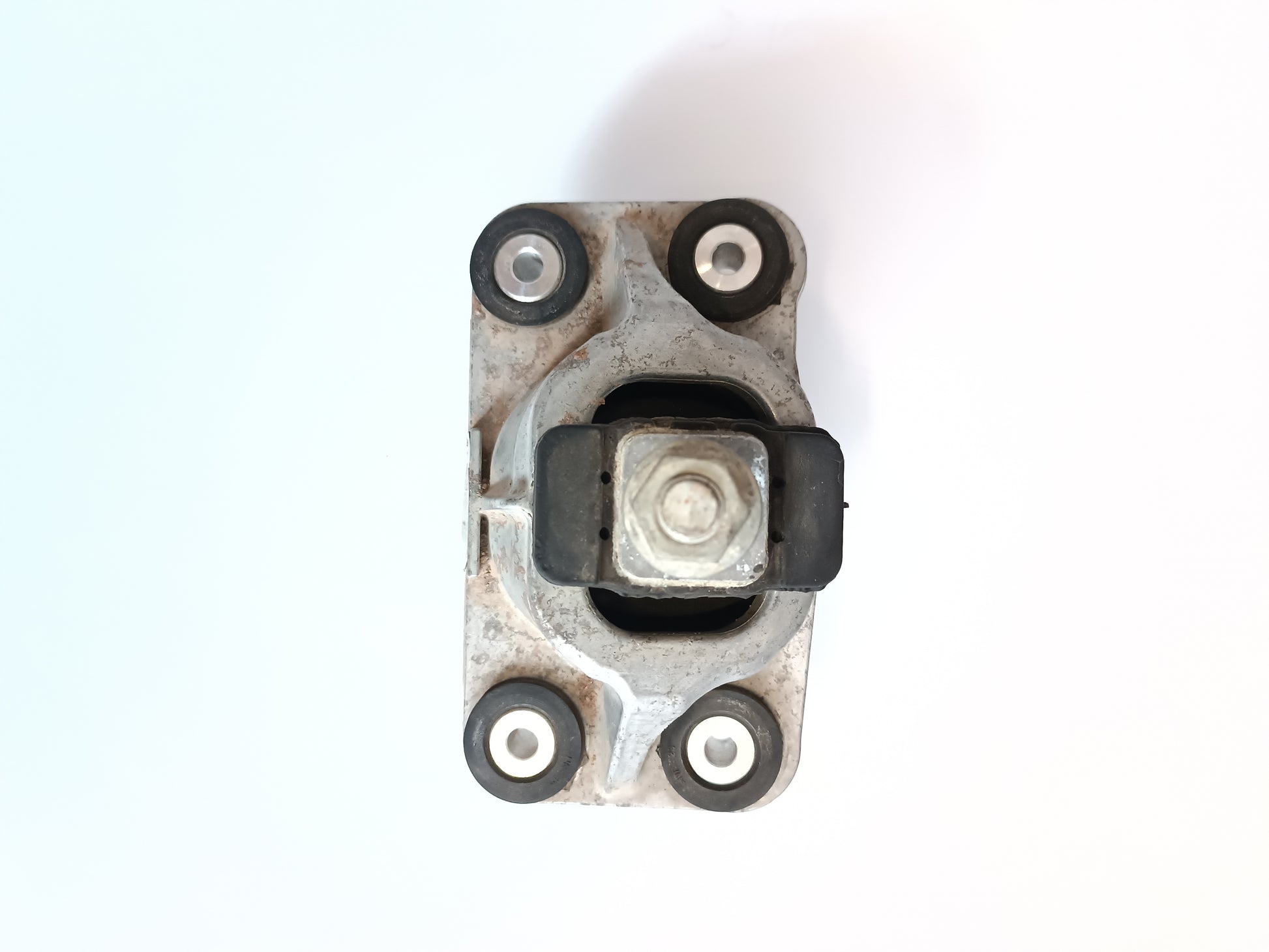LR123908,LR072127,LR058377,LR057815,LR056671