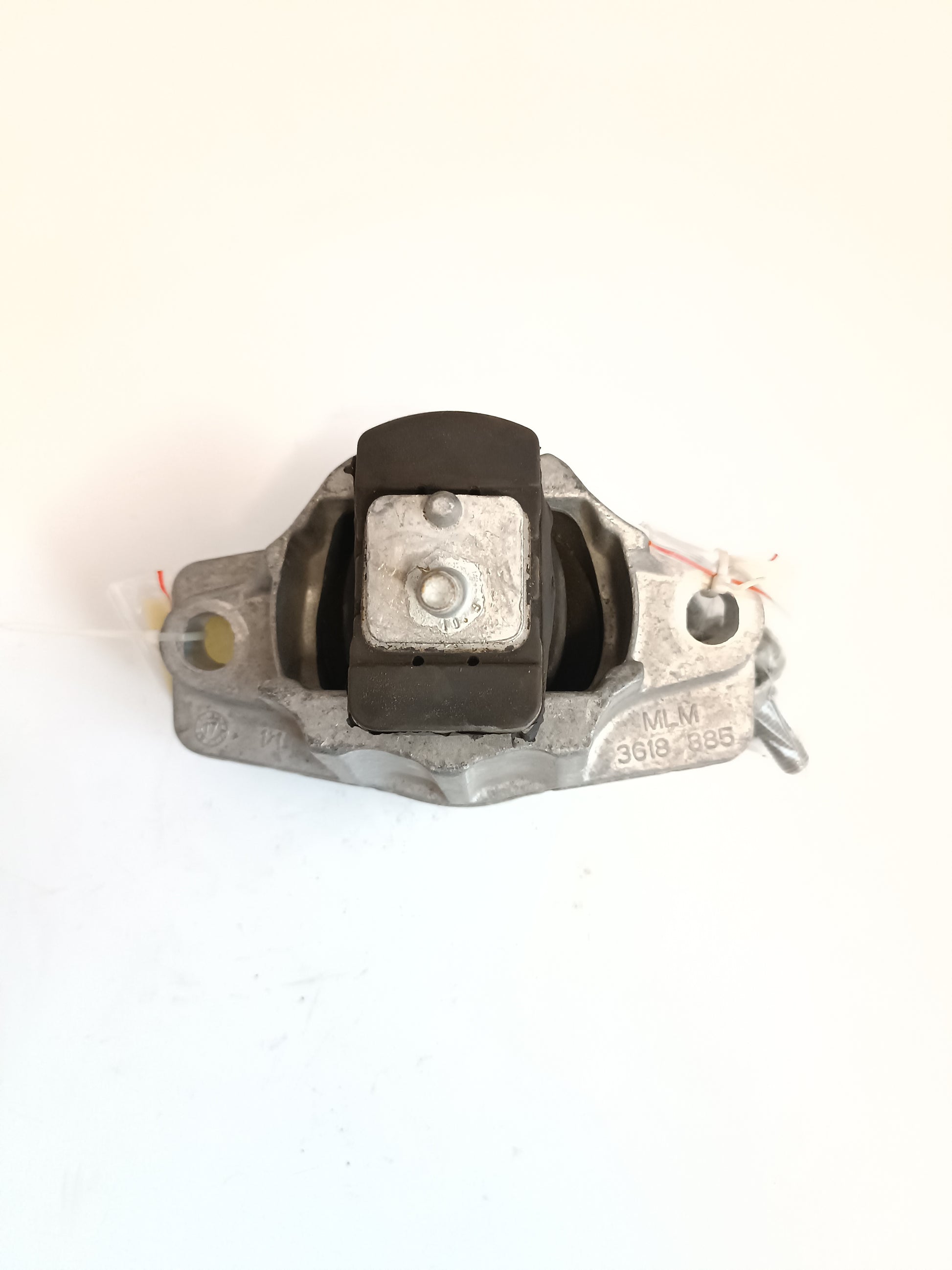 T4A13048,LR116927