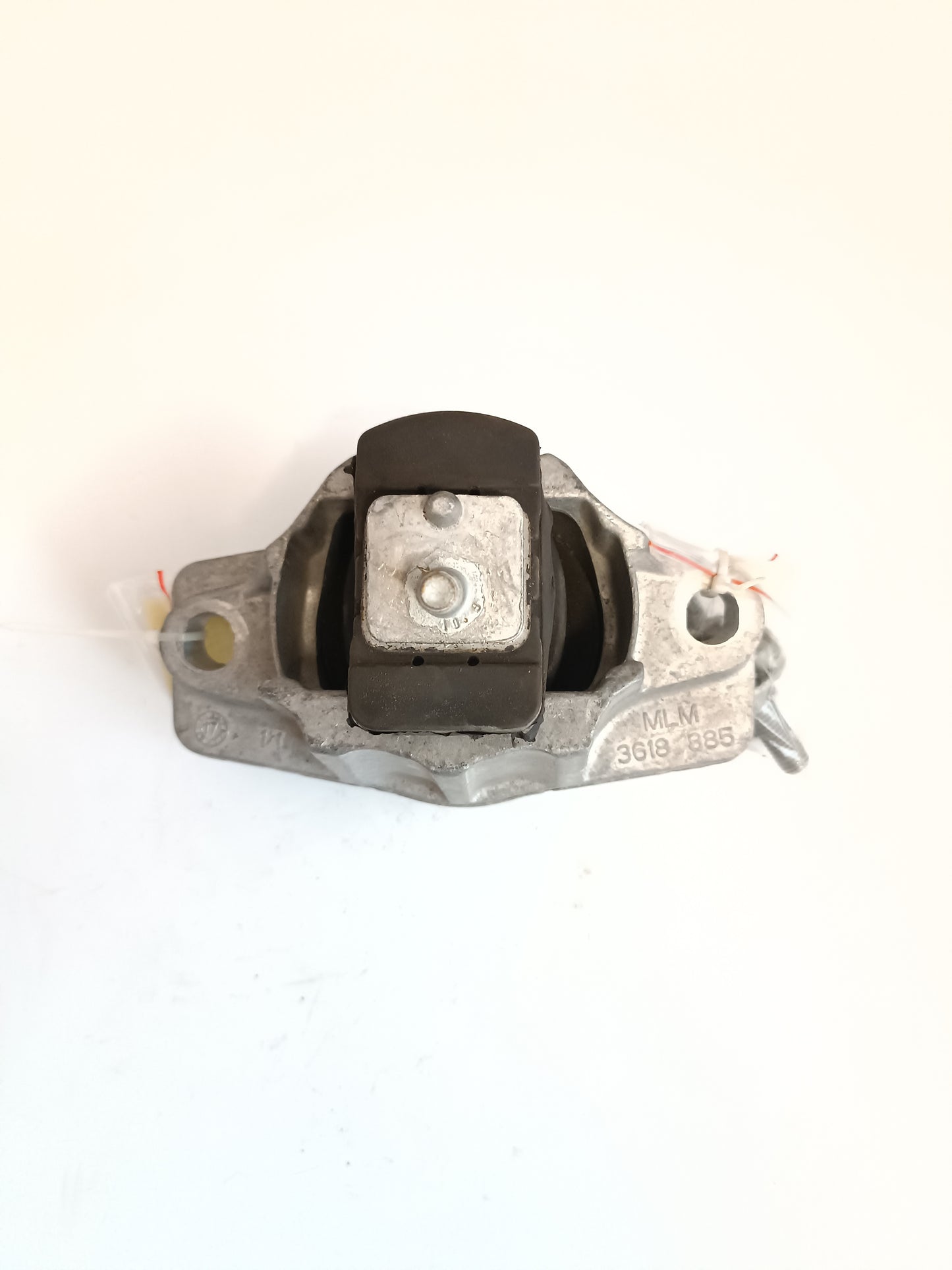 T4A16673,LR116926