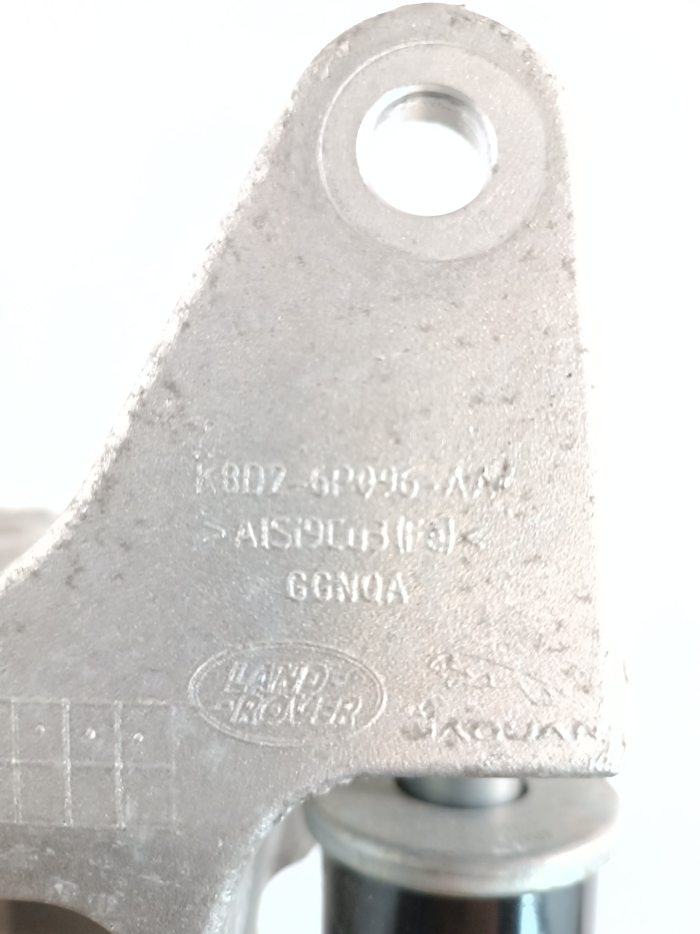 LR114215,J9C12867