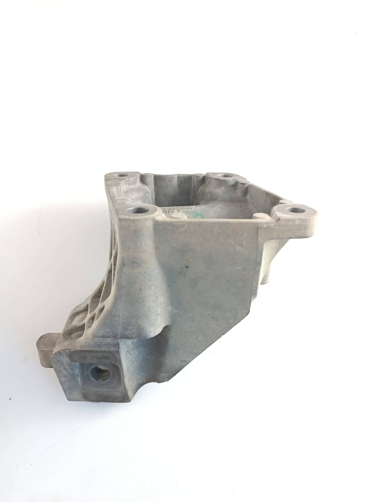 LR075190,LR033185