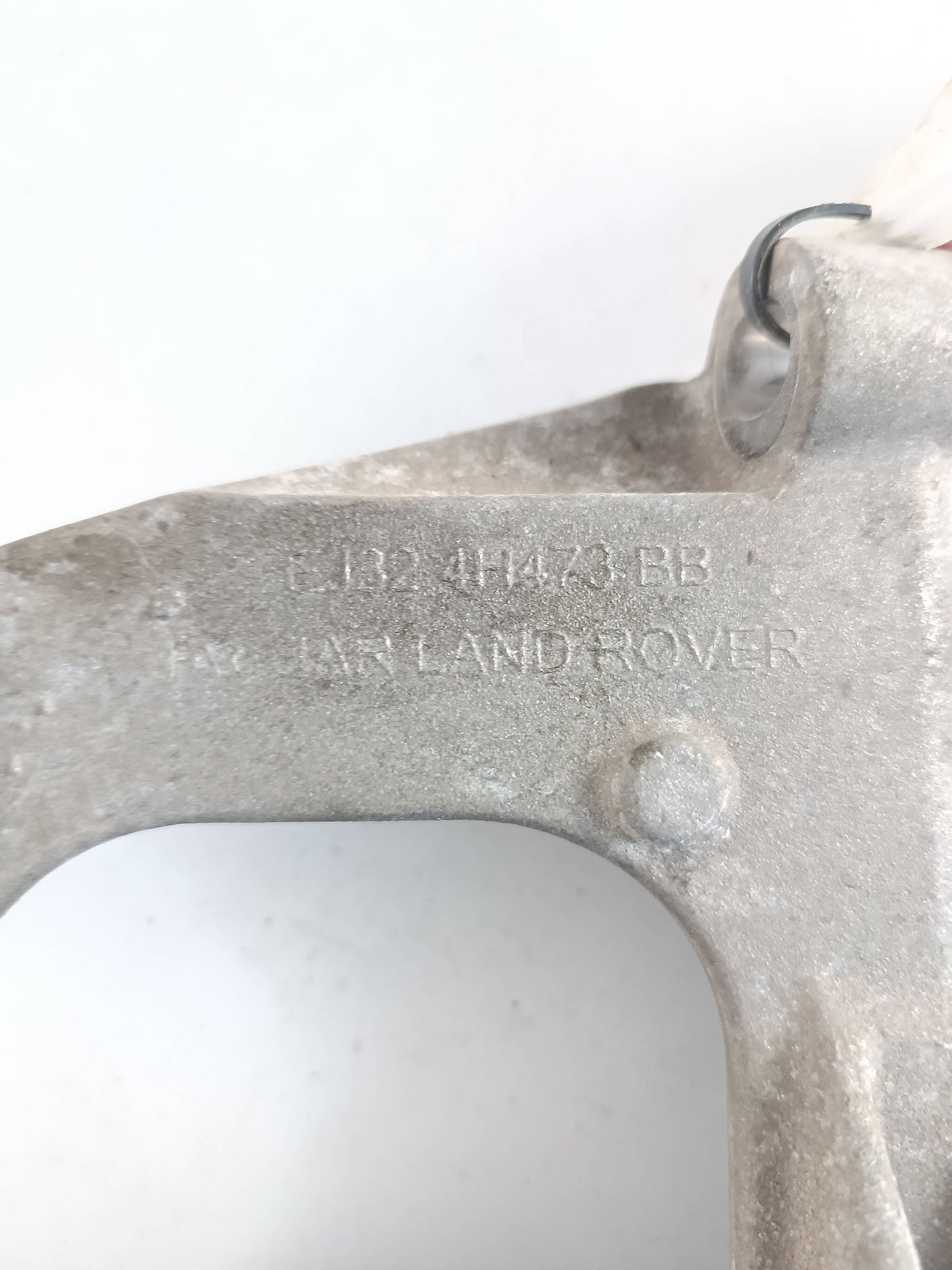 LR048530