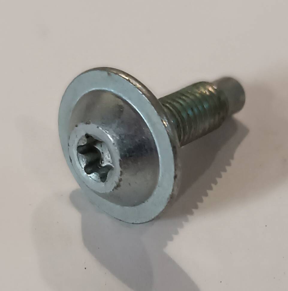 LR028301,C2S22213