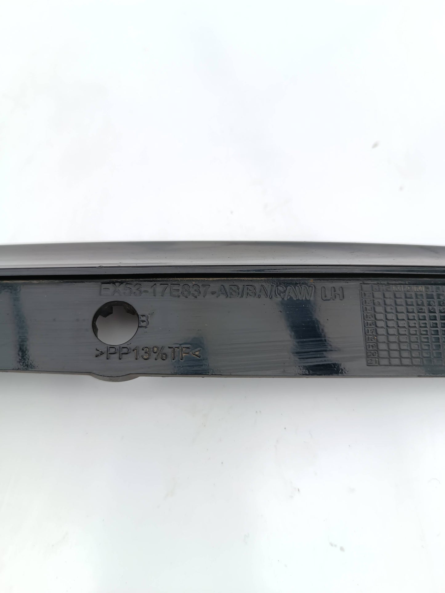 T2R2859