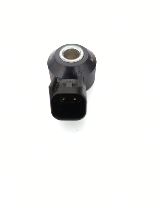 LR008877,JD61212
