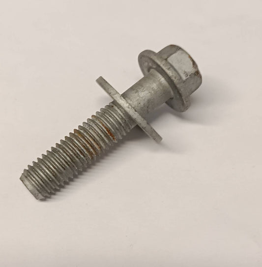 LR114075,J9C12034