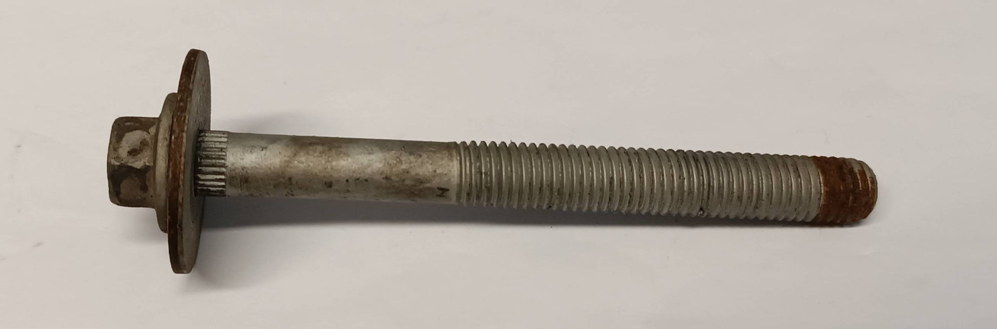 C2D33749
