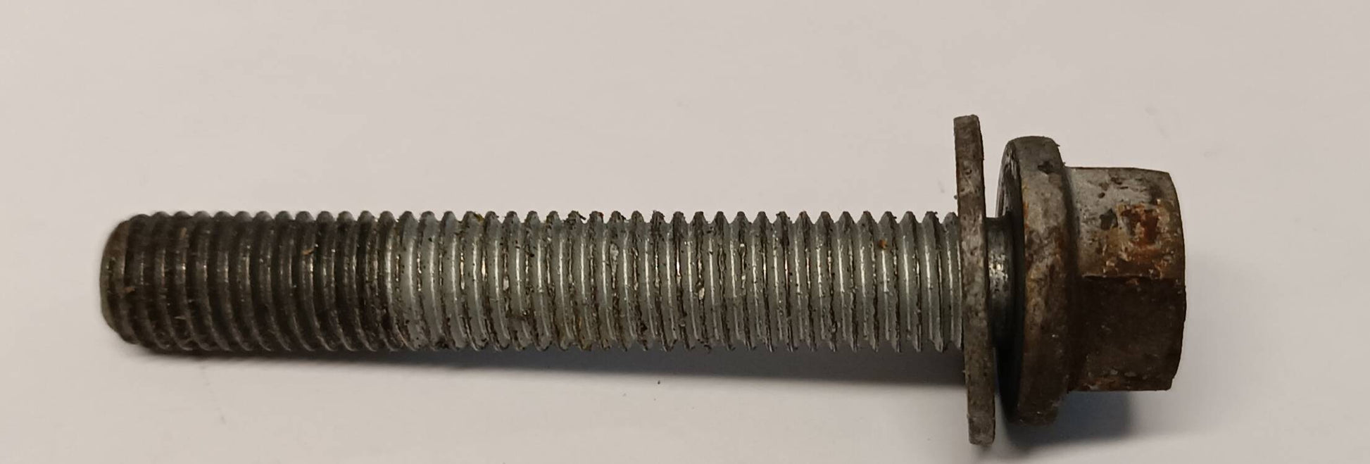 LR091029,C2D32500
