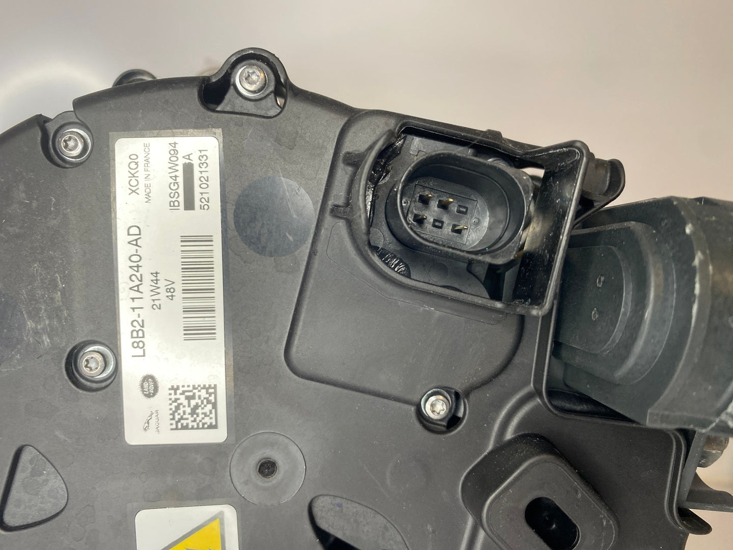 T4A46939,LR157916