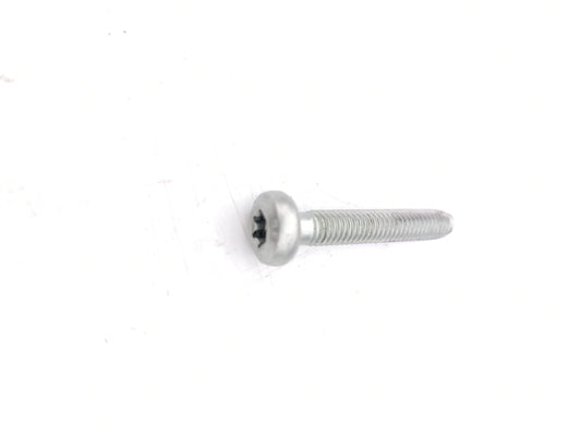 LR010905,AJ811071