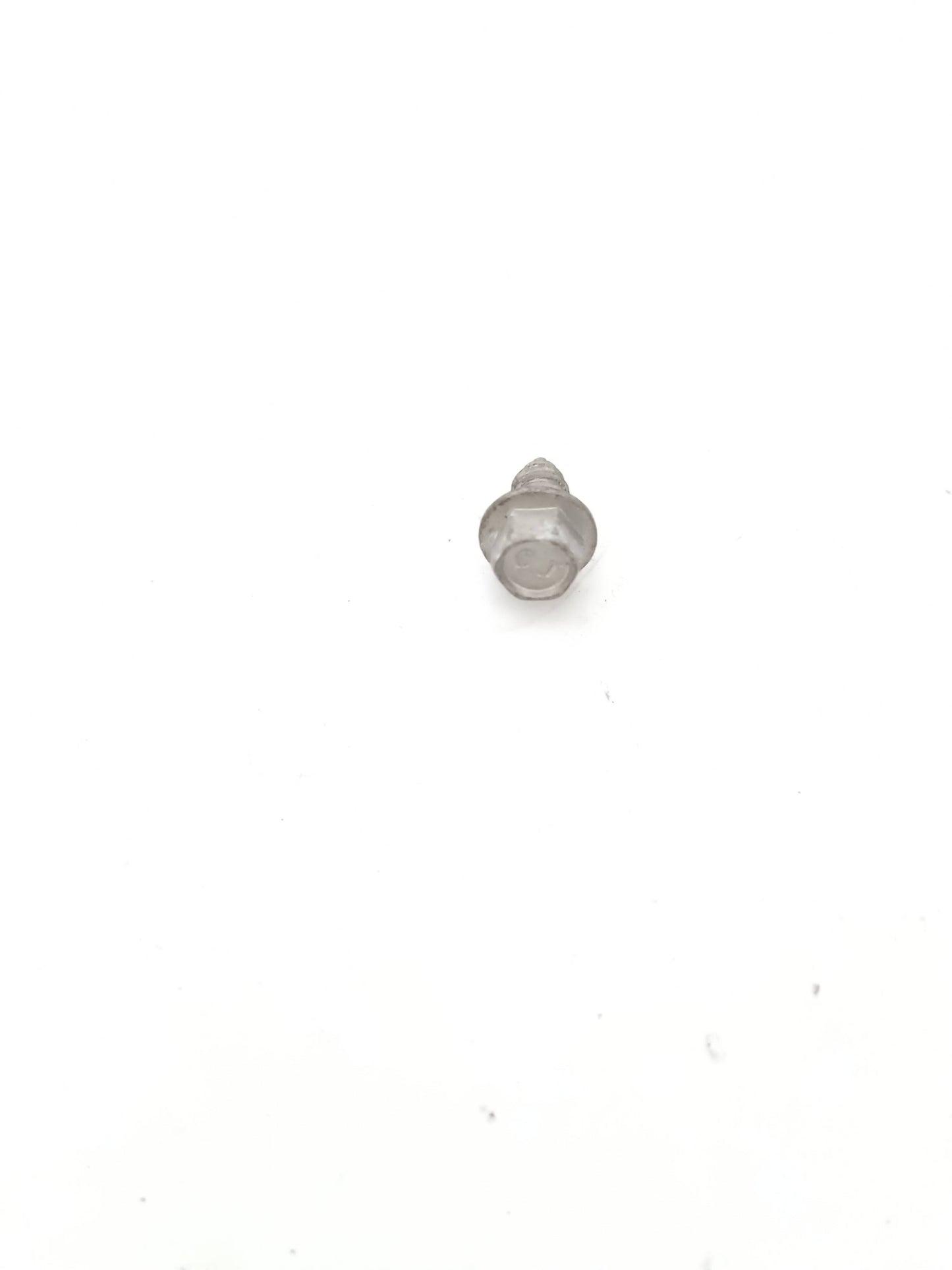 LR006698,AJ810290
