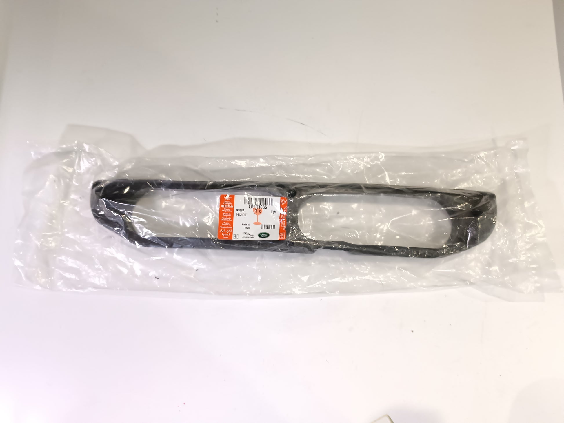 LR111065,LR038191