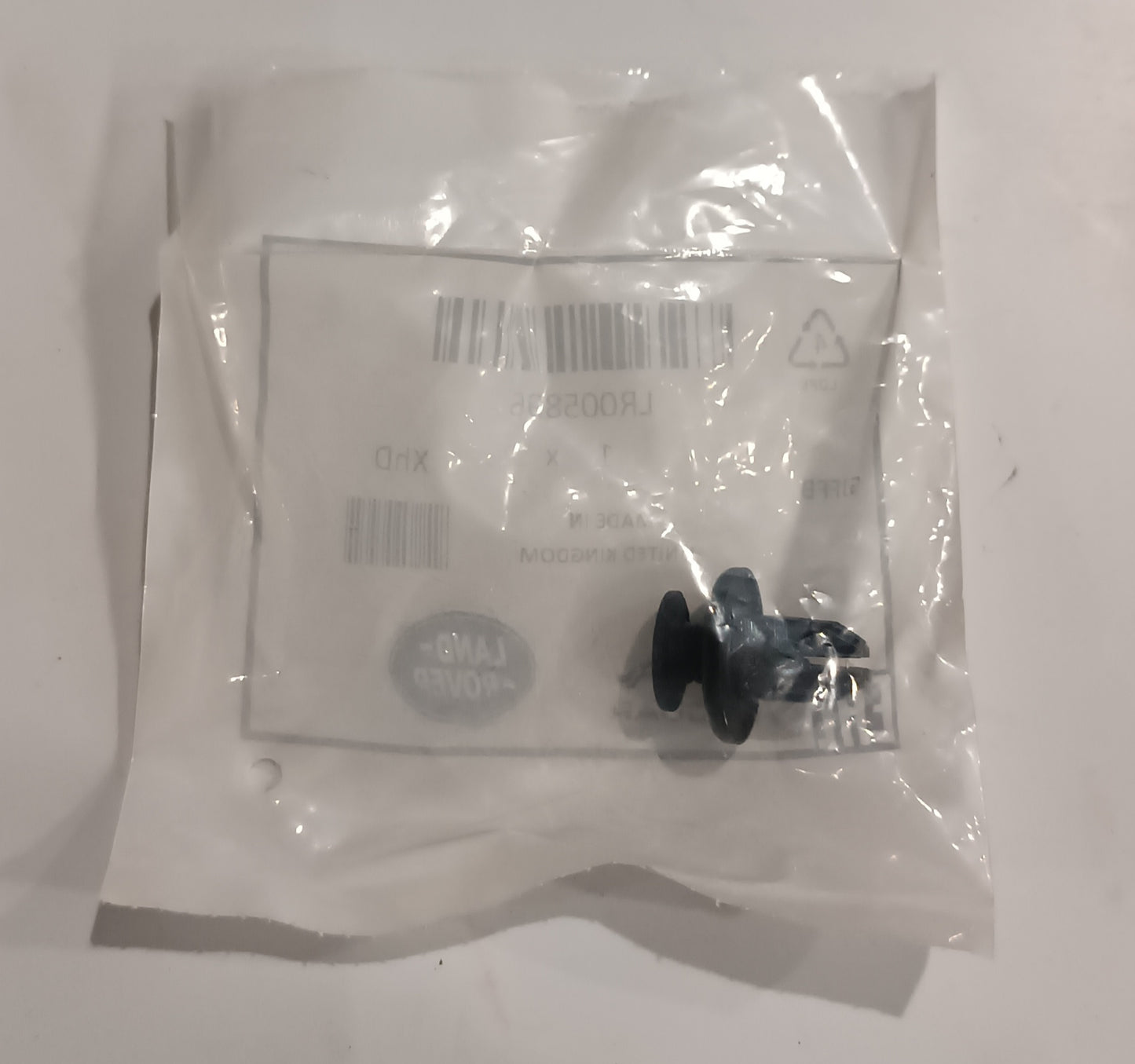 LR005896,C2Z13503